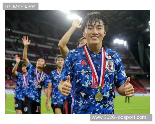 海港险遭重创相马勇纪头球击中立柱错失良机 海港险遭重创相马勇纪头球击中立柱错失良机