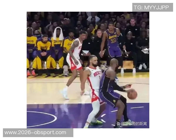 狄龙谈比赛情绪释放期待下周对阵湖人全力以赴 狄龙谈比赛情绪释放期待下周对阵湖人全力以赴