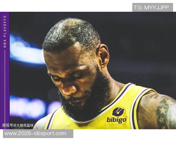 詹姆斯今日表现不佳创下本赛季单场失误新高8次引发热议